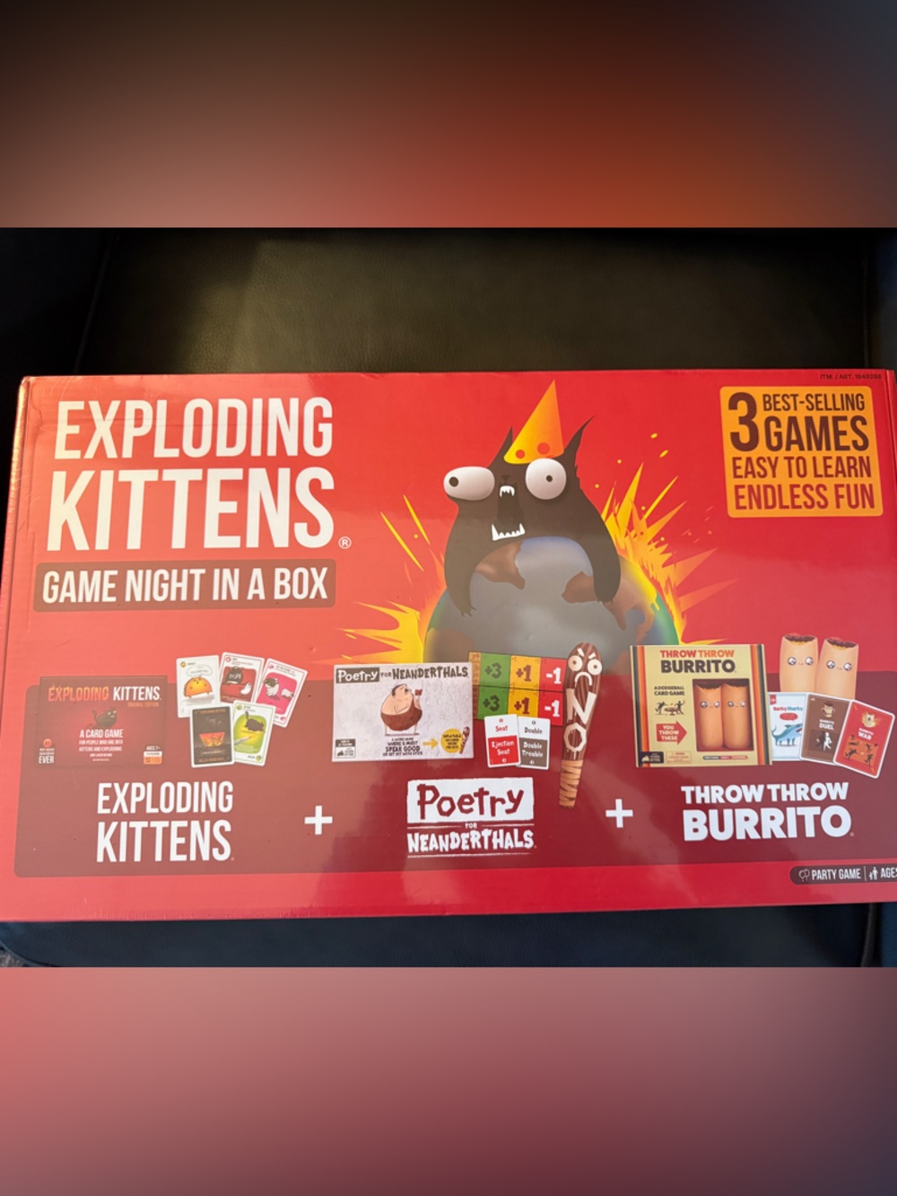 Exploding Kittens - Game night in a box